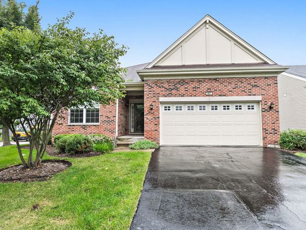 957 Laguna Lane , Pingree Grove, IL 60140