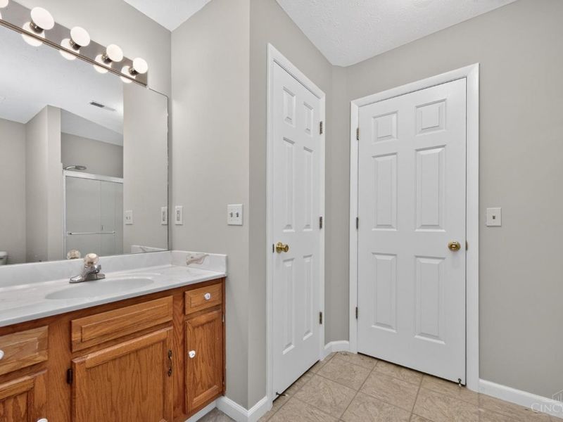 3345 Lindsay Lane, Unit 62, Colerain Township, OH 45251 Photo 23