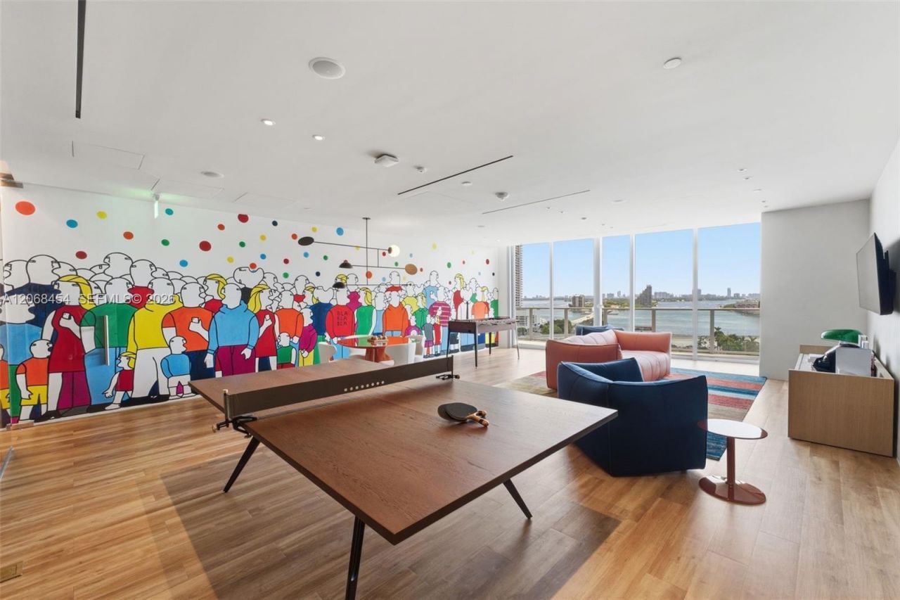 1400 Biscayne Blvd. , Unit 3004, Miami, FL 33132 Photo