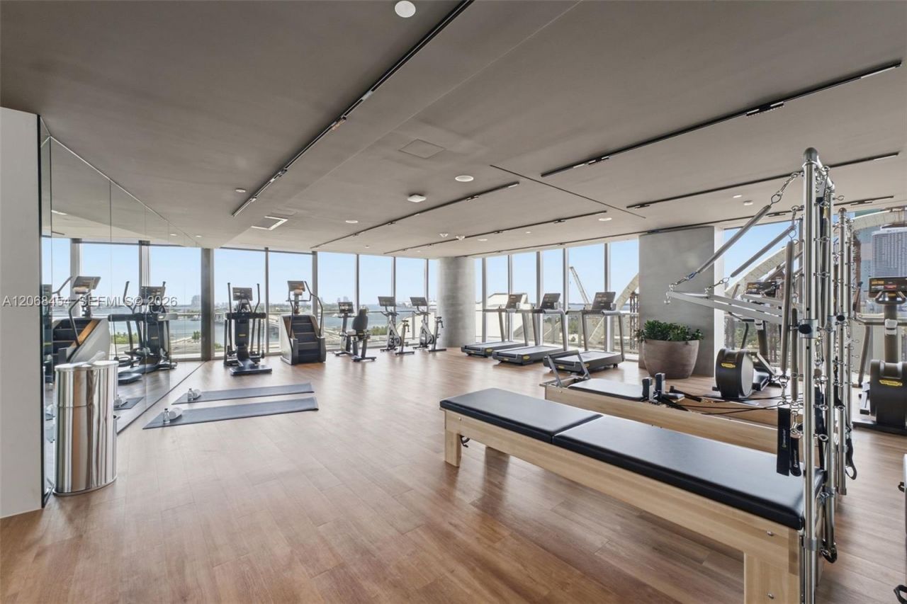 1400 Biscayne Blvd. , Unit 3004, Miami, FL 33132 Photo