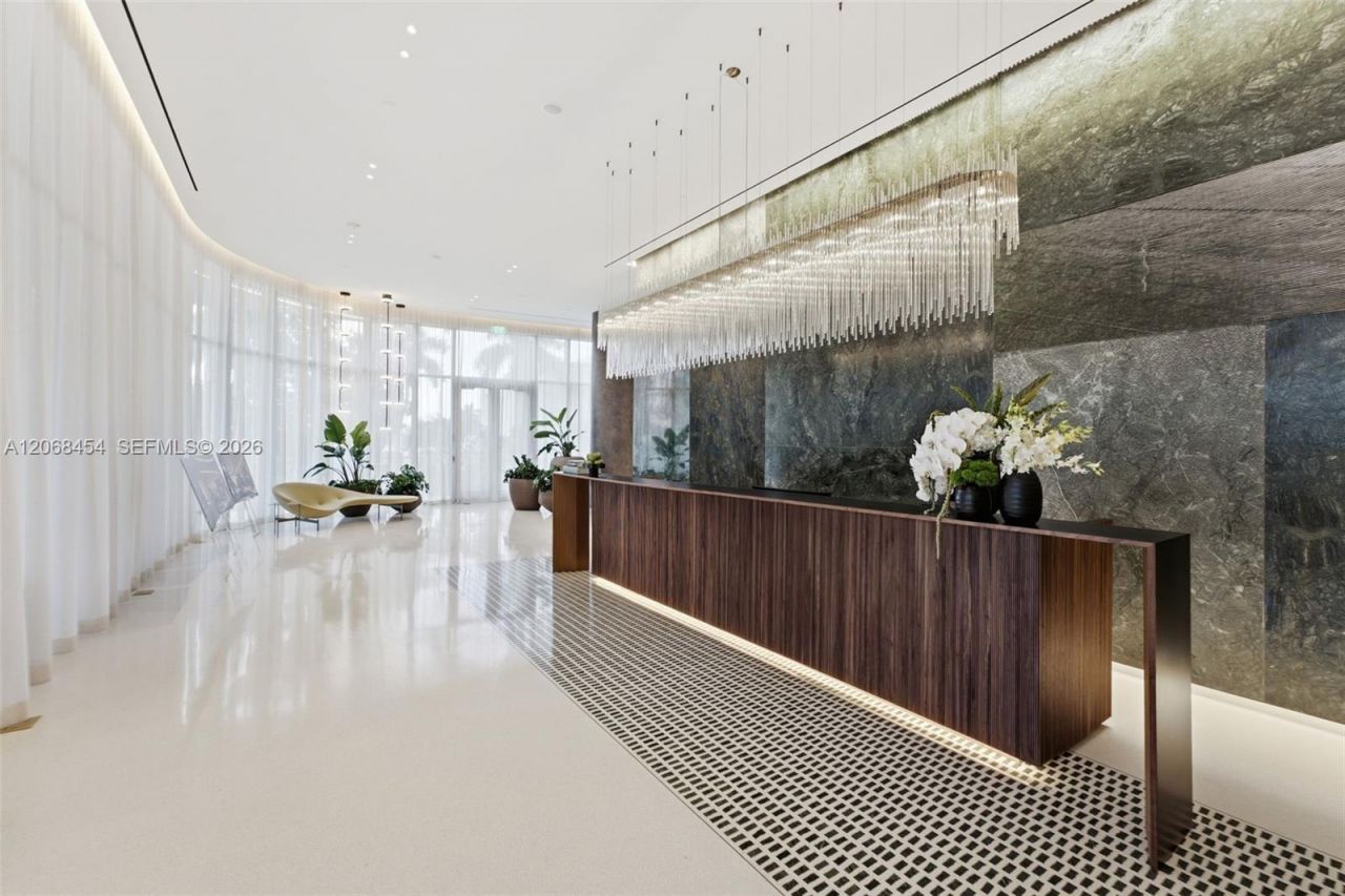 1400 Biscayne Blvd. , Unit 3004, Miami, FL 33132 Photo