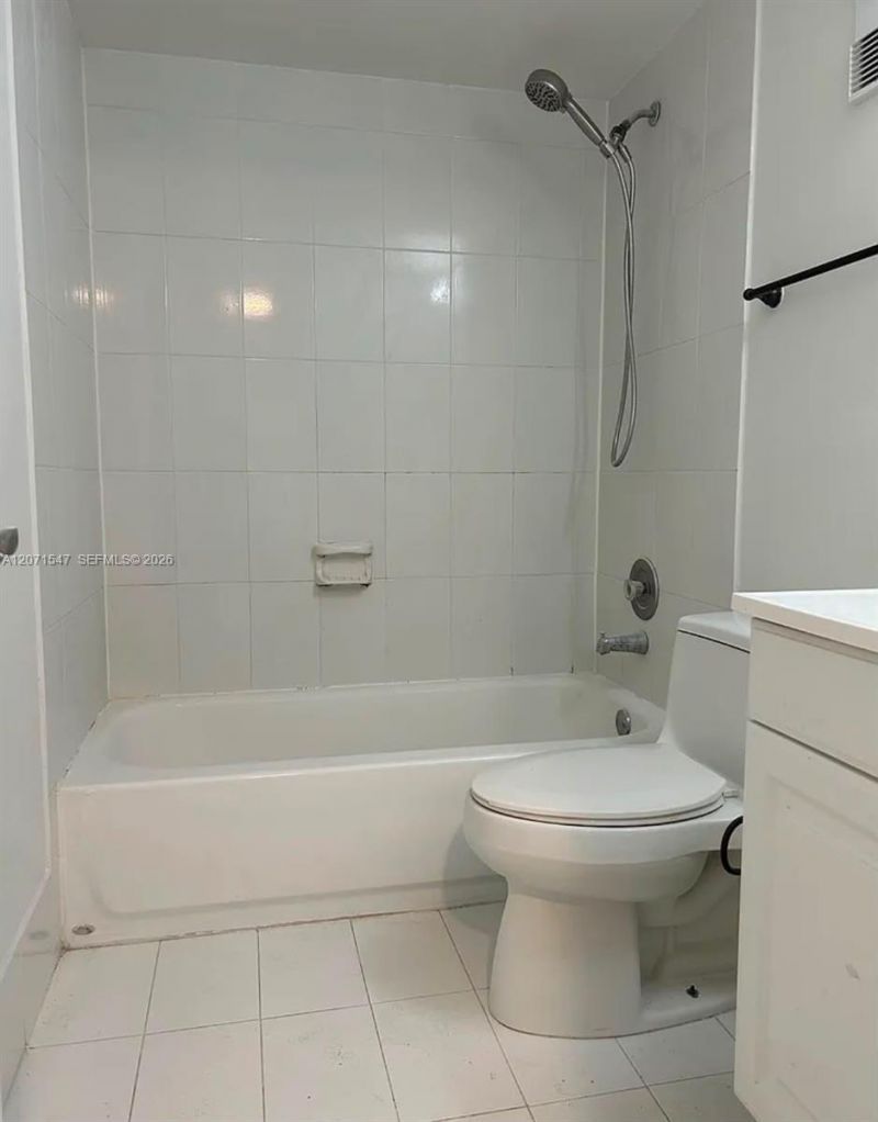 8720 N Sherman Cir , Unit 307, Miramar, FL 33025 Photo