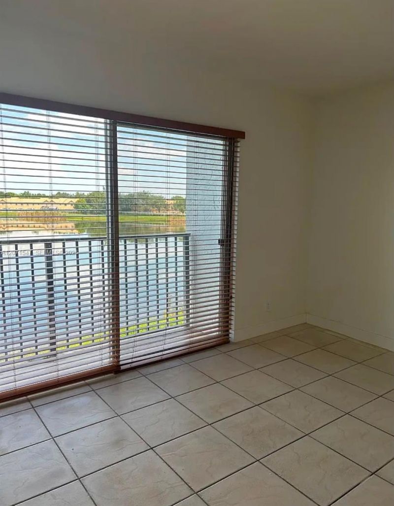8720 N Sherman Cir , Unit 307, Miramar, FL 33025 Photo