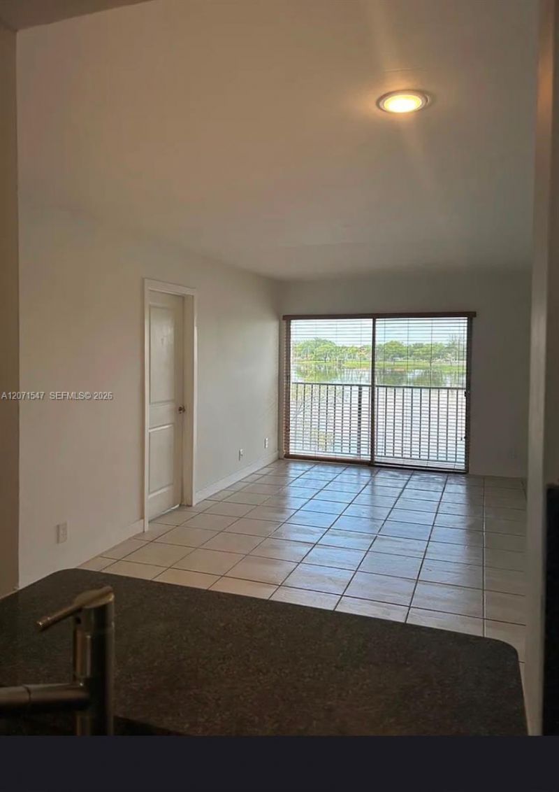 8720 N Sherman Cir , Unit 307, Miramar, FL 33025 Photo