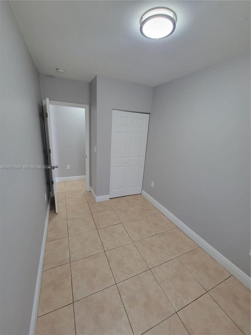1740 NW 1st Pl , Unit 3, Miami, FL 33136 Photo