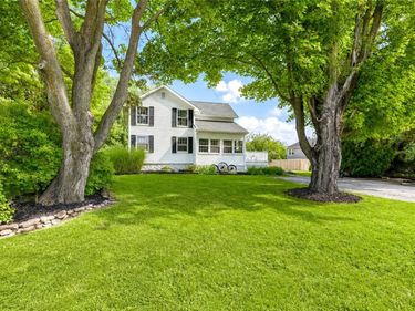 1941 Paddy Lane, Ontario, NY 14519
