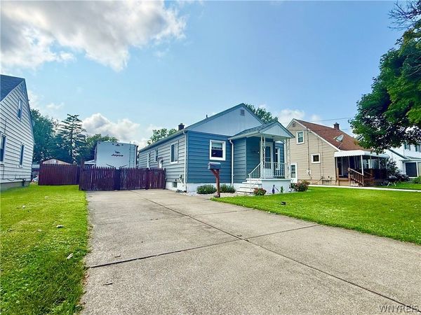646 69th Street, Niagara Falls, NY 14304