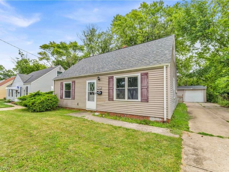 23166 Gay Street, Euclid, OH 44123 Photo 1