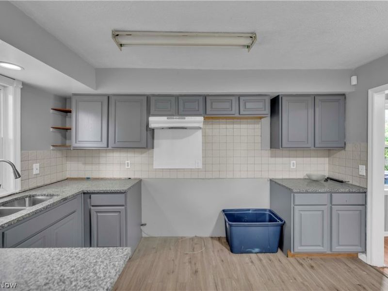 23166 Gay Street, Euclid, OH 44123 Photo 6
