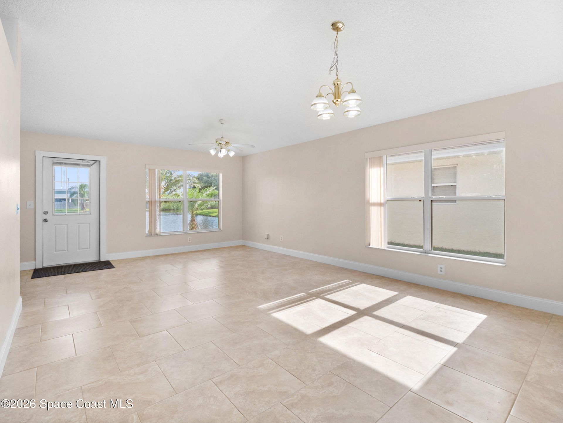 4811 Decatur Circle , Melbourne, FL 32934 Photo