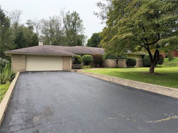 3245 Harding Avenue , East Liverpool, OH 43920