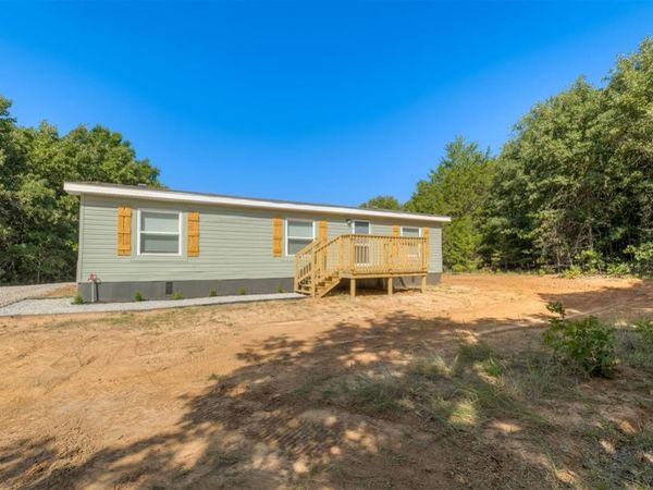 11545 Red Rock Avenue, Byars, OK 74831