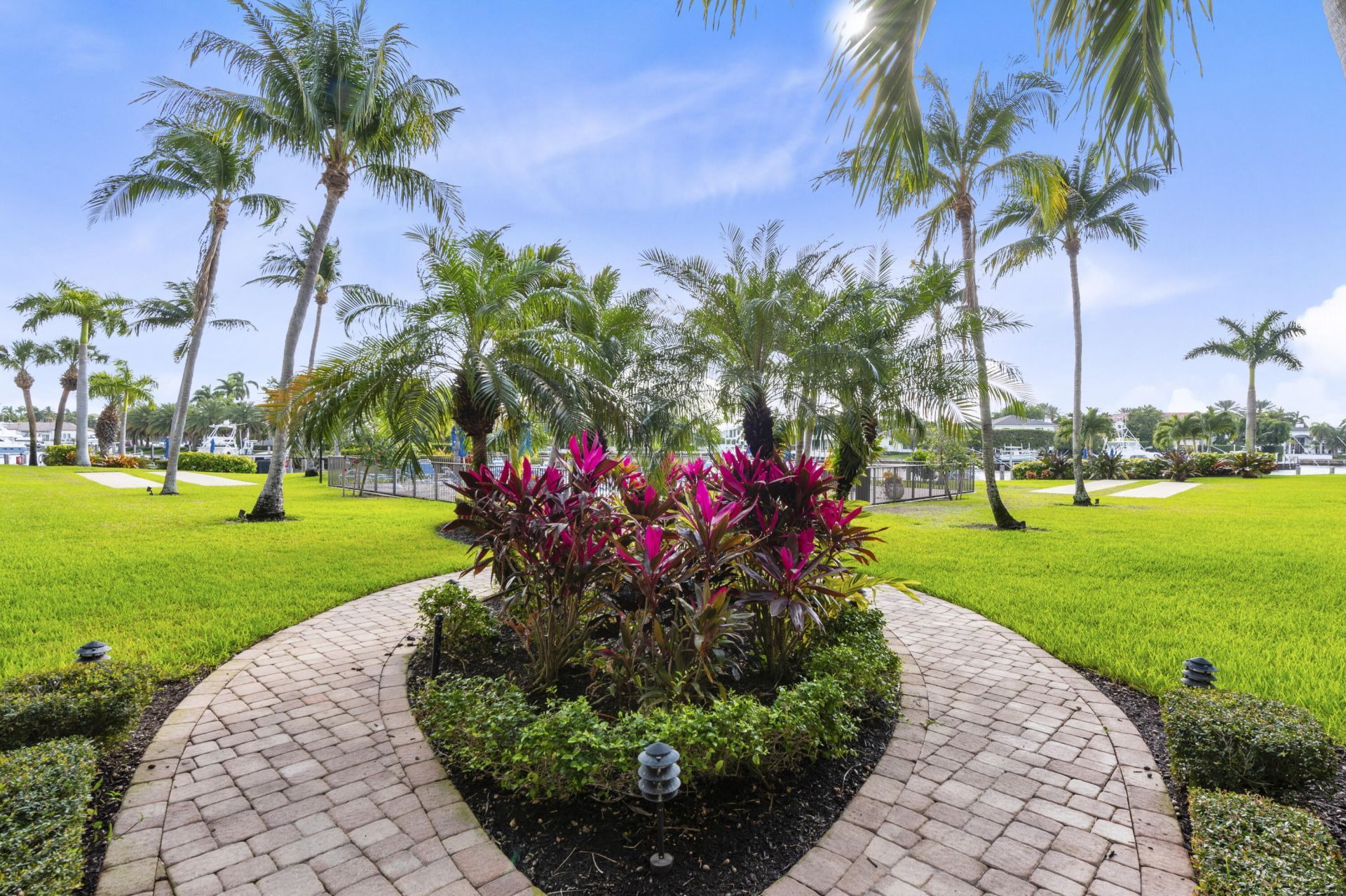 400 N Federal Highway, Unit 315, Deerfield Beach, FL 33441 Photo