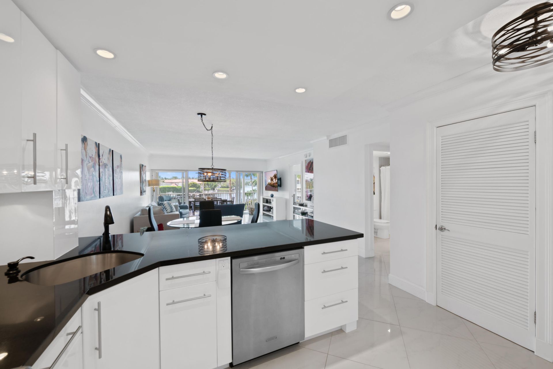 400 N Federal Highway, Unit 315, Deerfield Beach, FL 33441 Photo