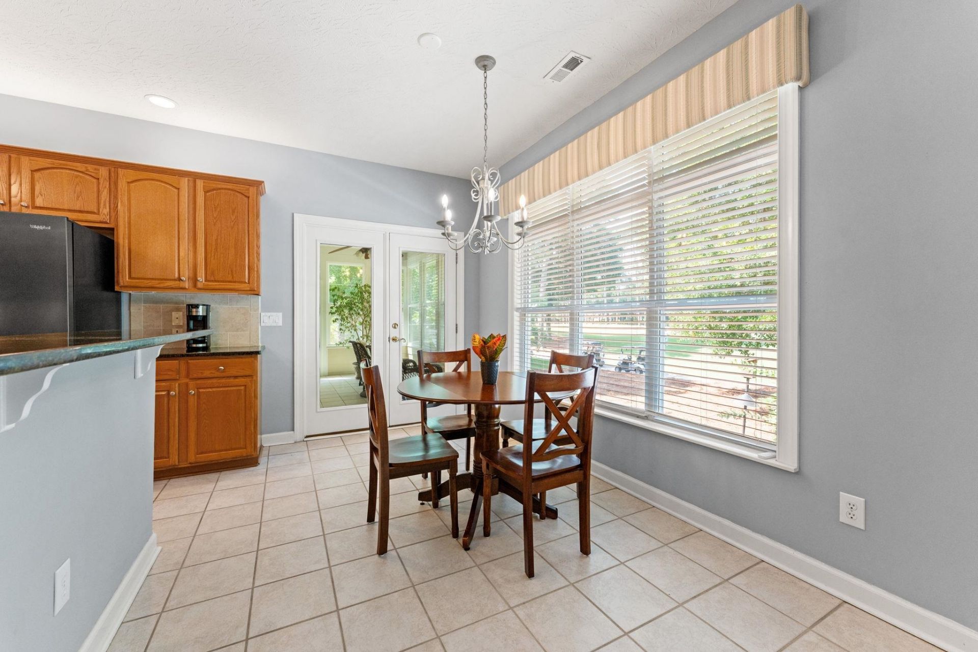 928 Heshbon Dr. Photo 13