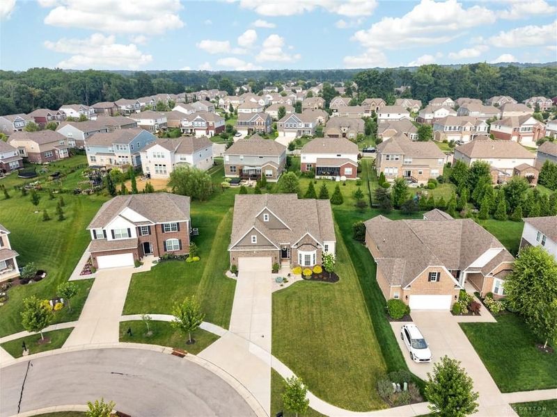 1652 Federal Creek Lane, Hamilton Township, OH 45039 Photo 2