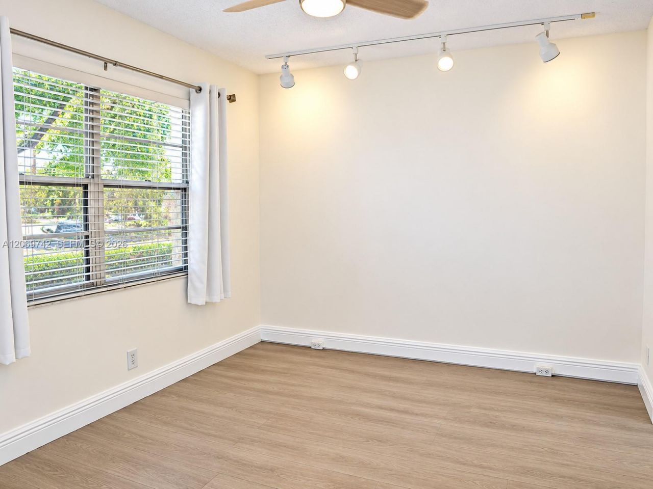 500 SW 130th Ter , Unit 109A, Pembroke Pines, FL 33027 Photo