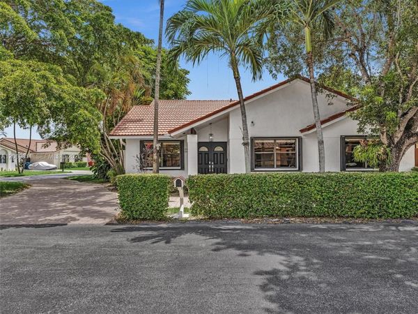 7457 SW 112th Pl, Miami, FL 33173