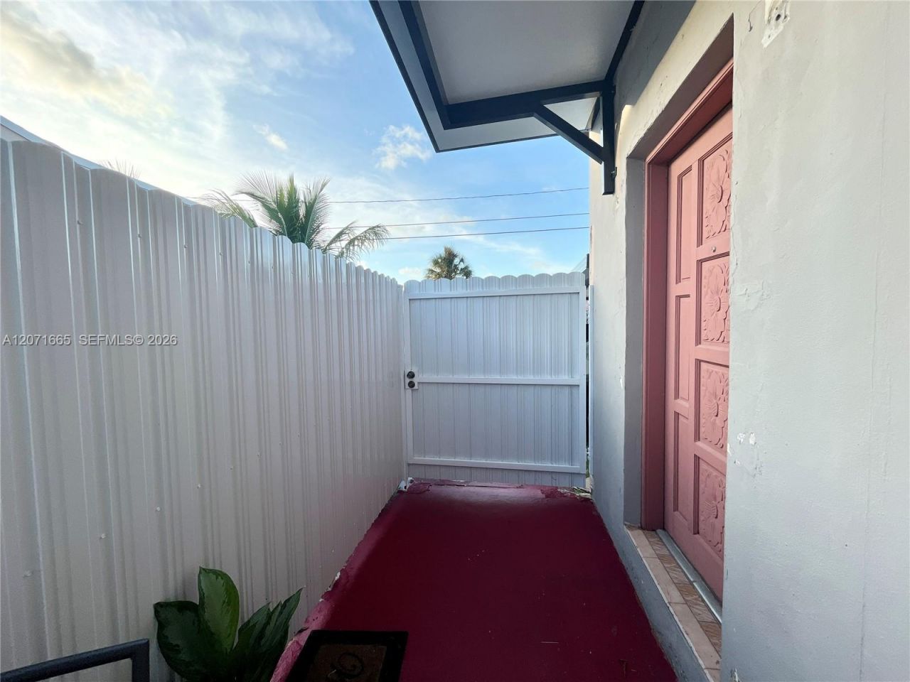 3054 NW 18th St, Unit 2, Miami, FL 33125 Photo