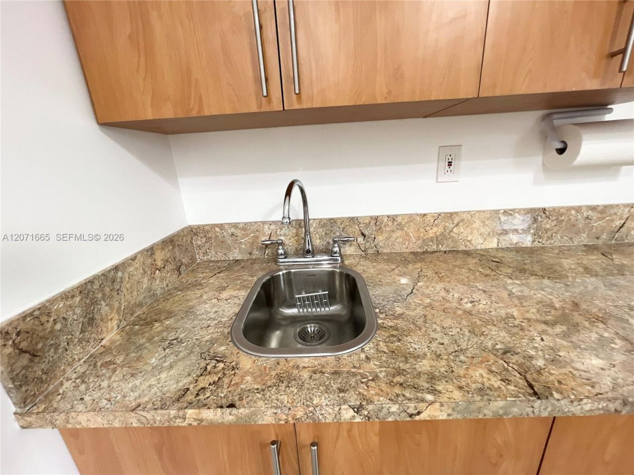 3054 NW 18th St, Unit 2, Miami, FL 33125 Photo