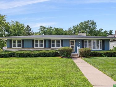 1812 Madison Street, Bellevue, NE 68005
