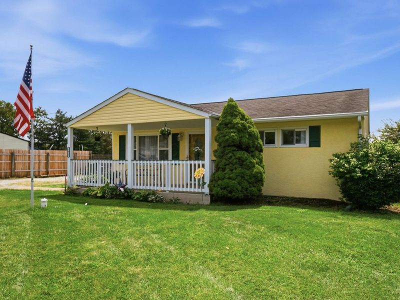 1425 Greenleaf Road, Columbus, OH 43223 Photo 3
