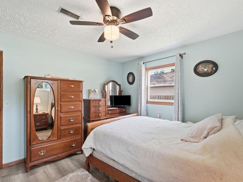 1425 Greenleaf Road, Columbus, OH 43223 Photo 31