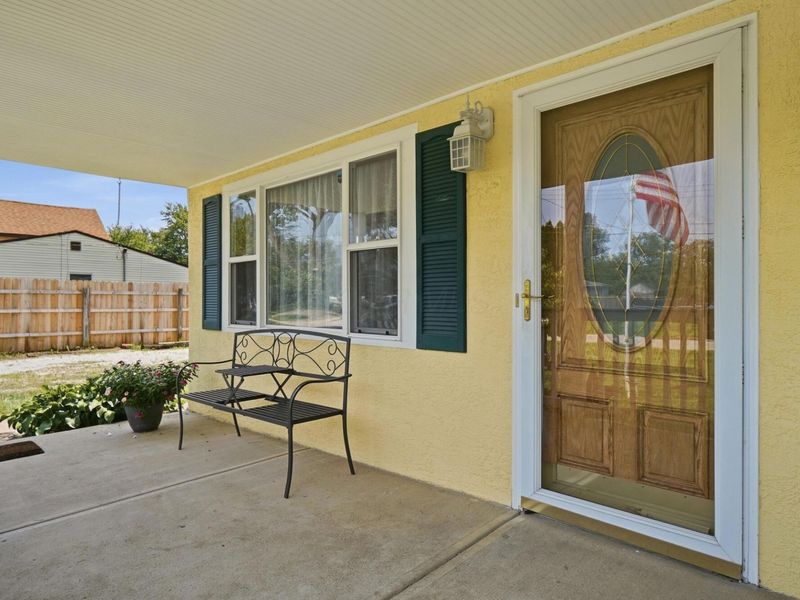 1425 Greenleaf Road, Columbus, OH 43223 Photo 7