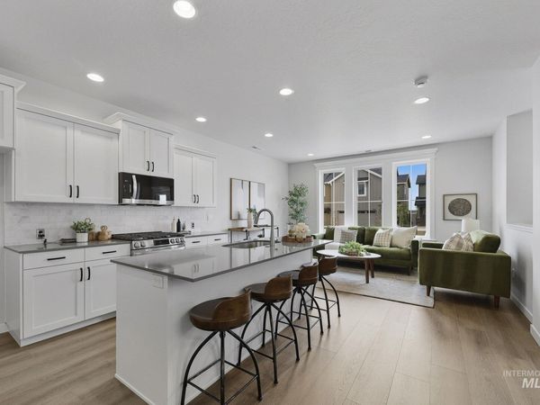 436 N Fritts Ave, Meridian, ID 83642