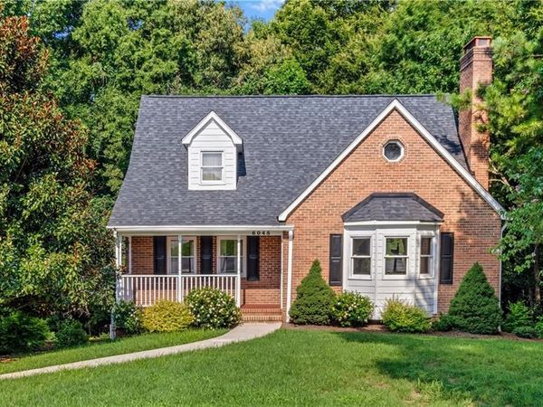 6045 Stone Bluff Drive, Clemmons, NC 27012