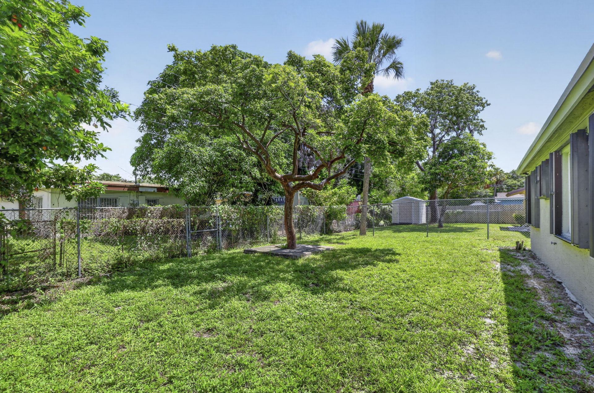 2855 NW 8th Court, Fort Lauderdale, FL 33311 Photo