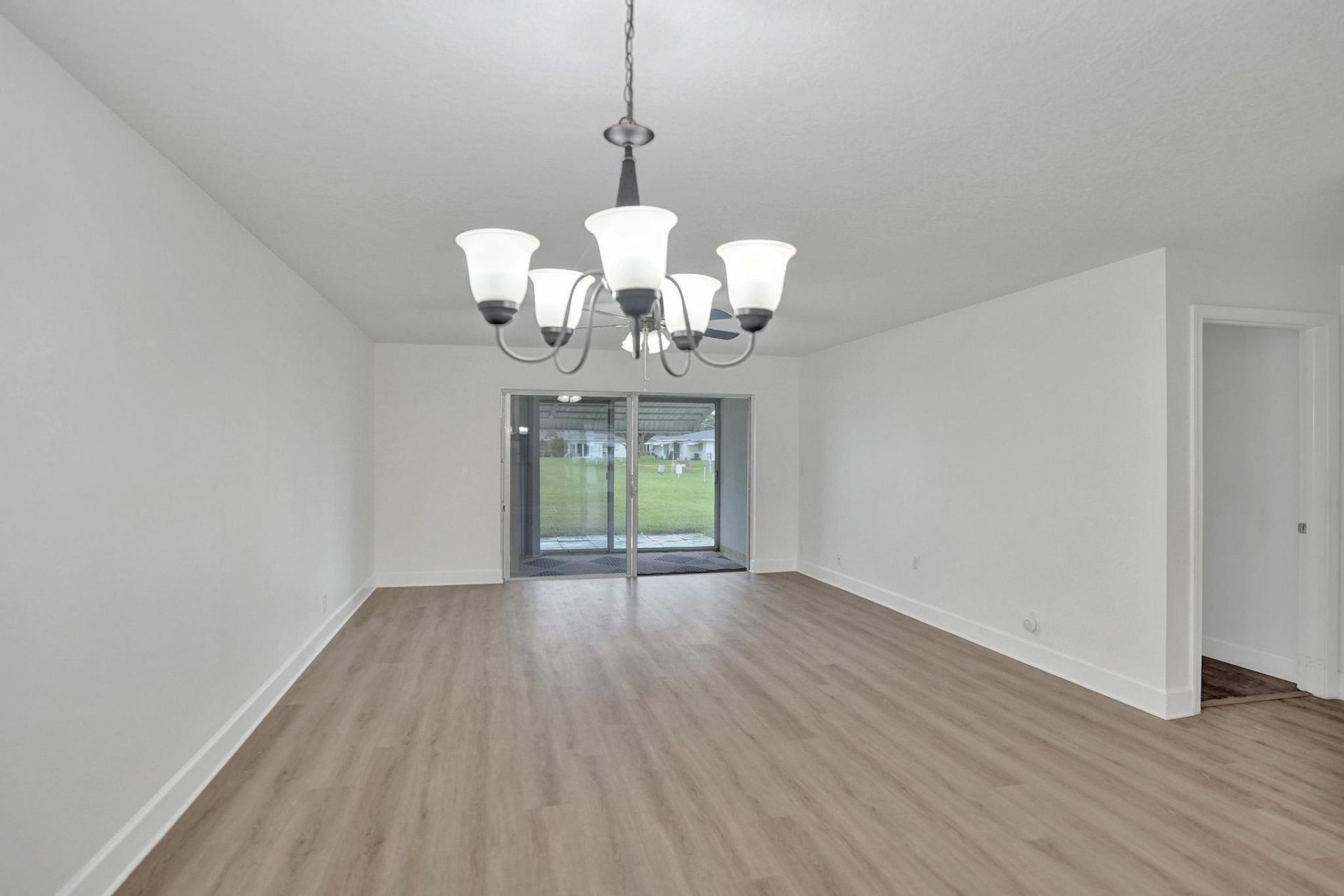 1050 NW 87th Avenue, Unit B141, Plantation, FL 33322 Photo