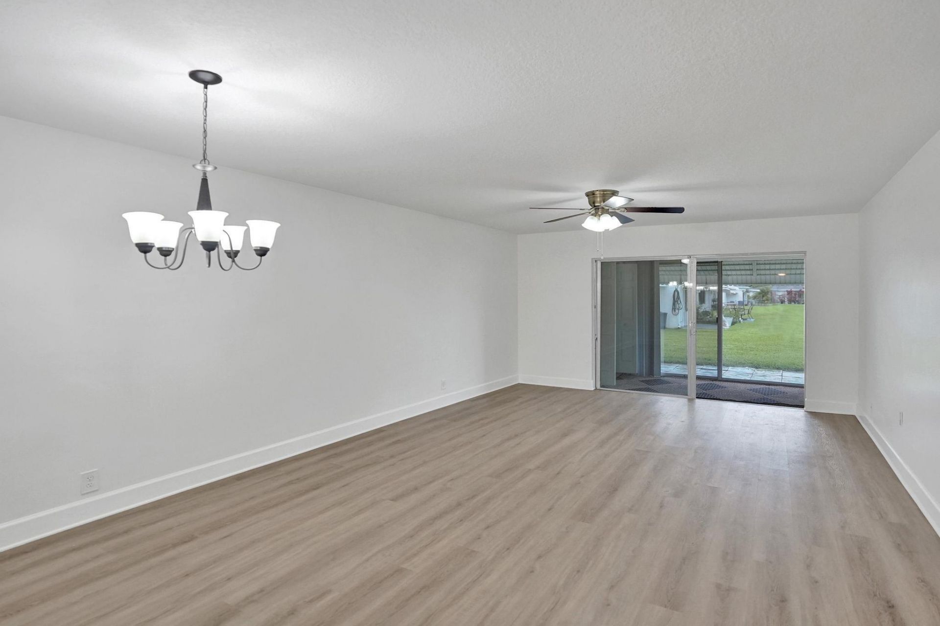 1050 NW 87th Avenue, Unit B141, Plantation, FL 33322 Photo