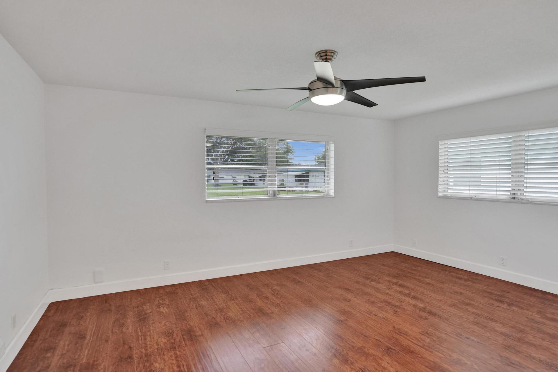 1050 NW 87th Avenue, Unit B141, Plantation, FL 33322 Photo
