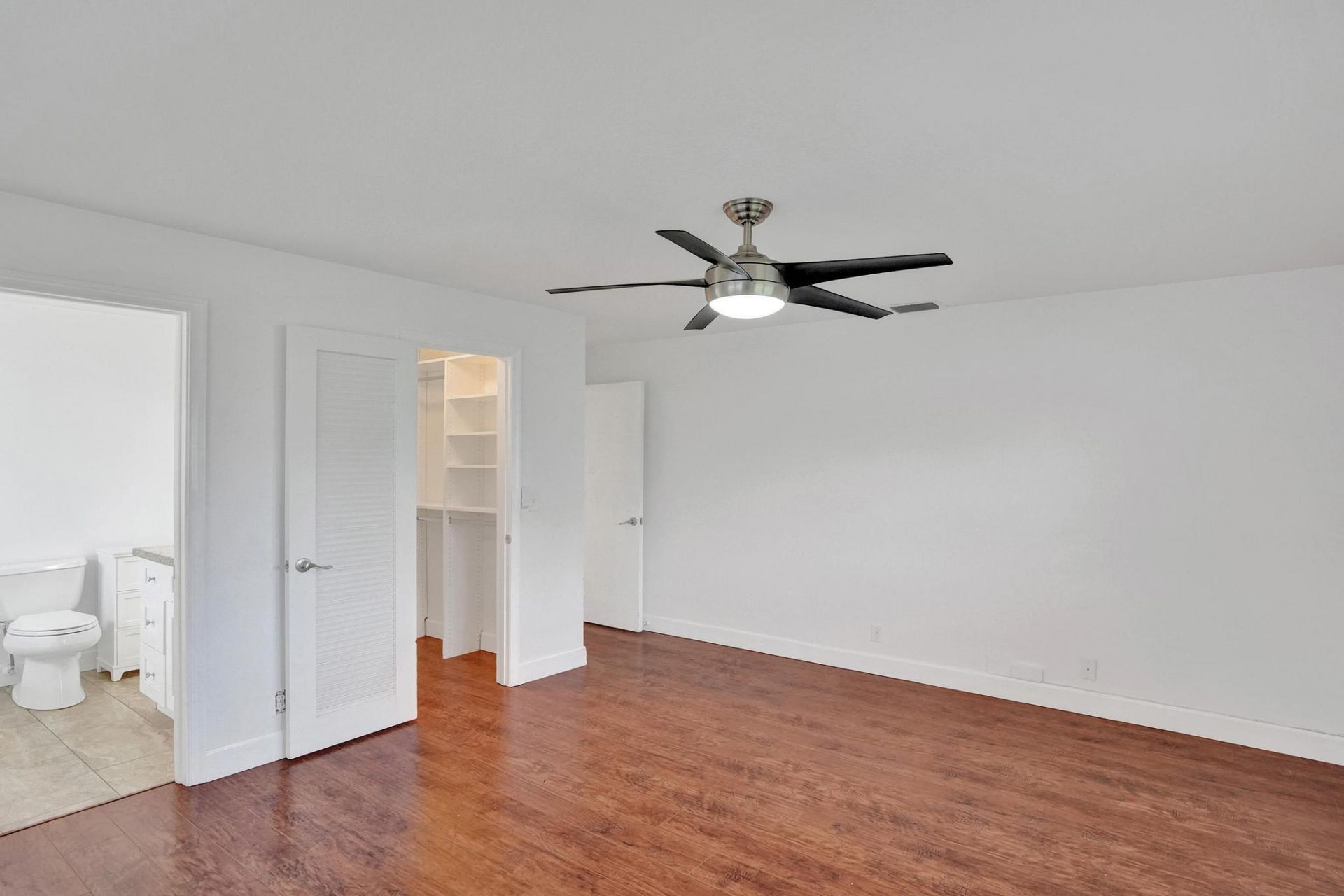 1050 NW 87th Avenue, Unit B141, Plantation, FL 33322 Photo