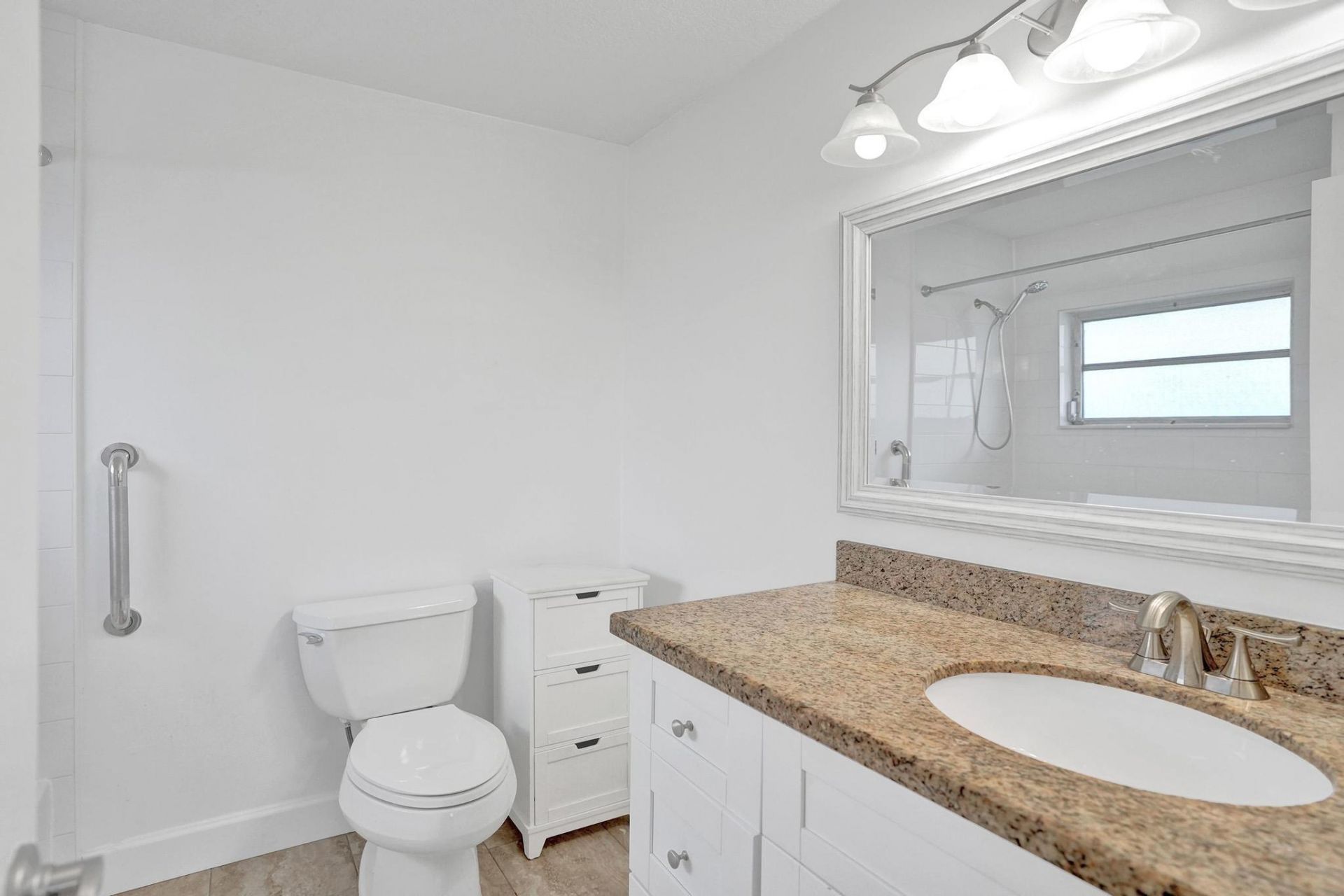 1050 NW 87th Avenue, Unit B141, Plantation, FL 33322 Photo