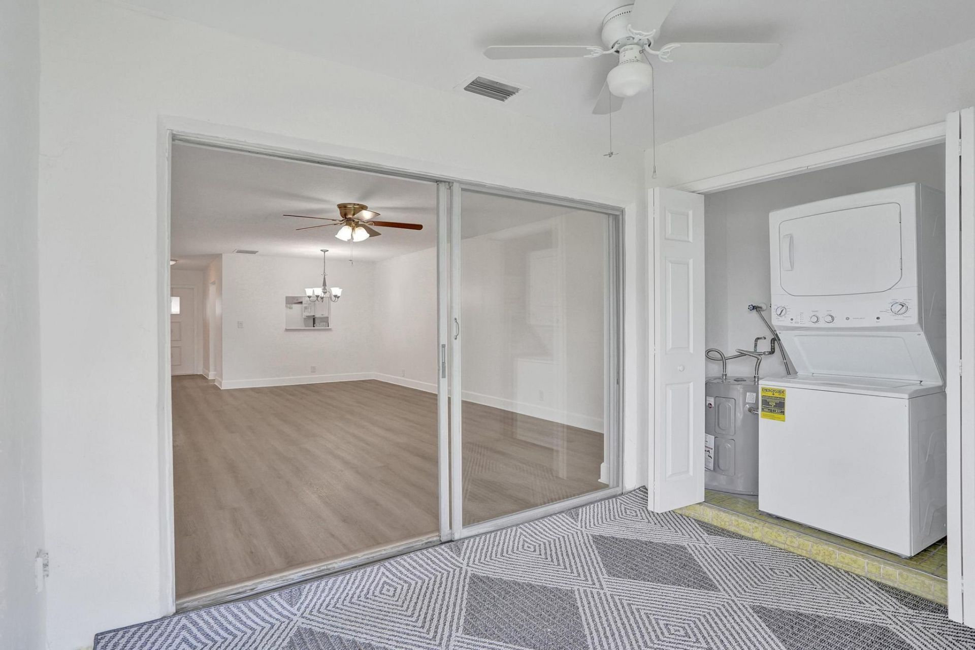 1050 NW 87th Avenue, Unit B141, Plantation, FL 33322 Photo