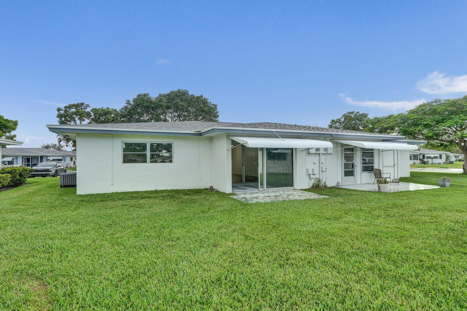 1050 NW 87th Avenue, Unit B141, Plantation, FL 33322 Photo