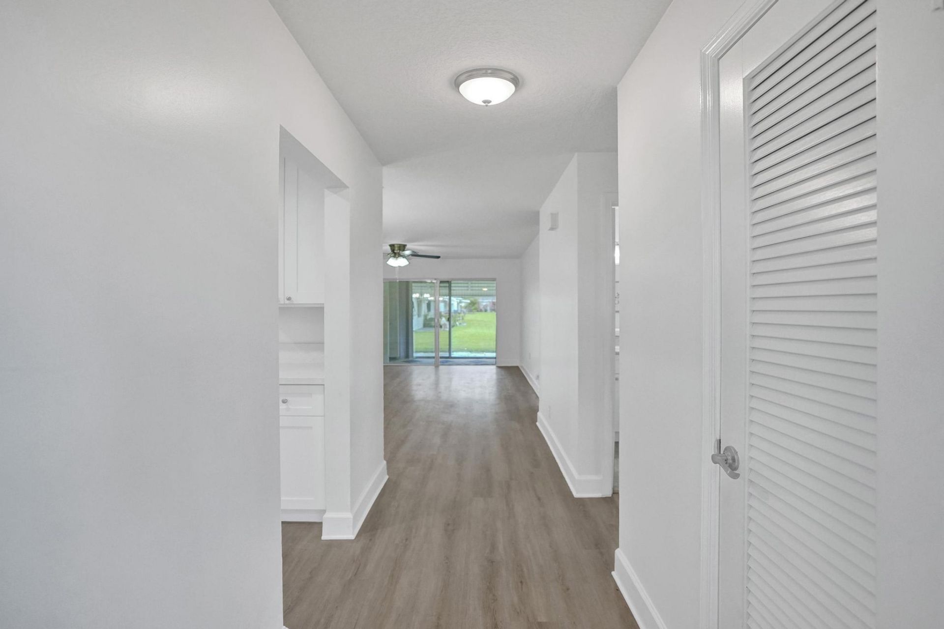 1050 NW 87th Avenue, Unit B141, Plantation, FL 33322 Photo