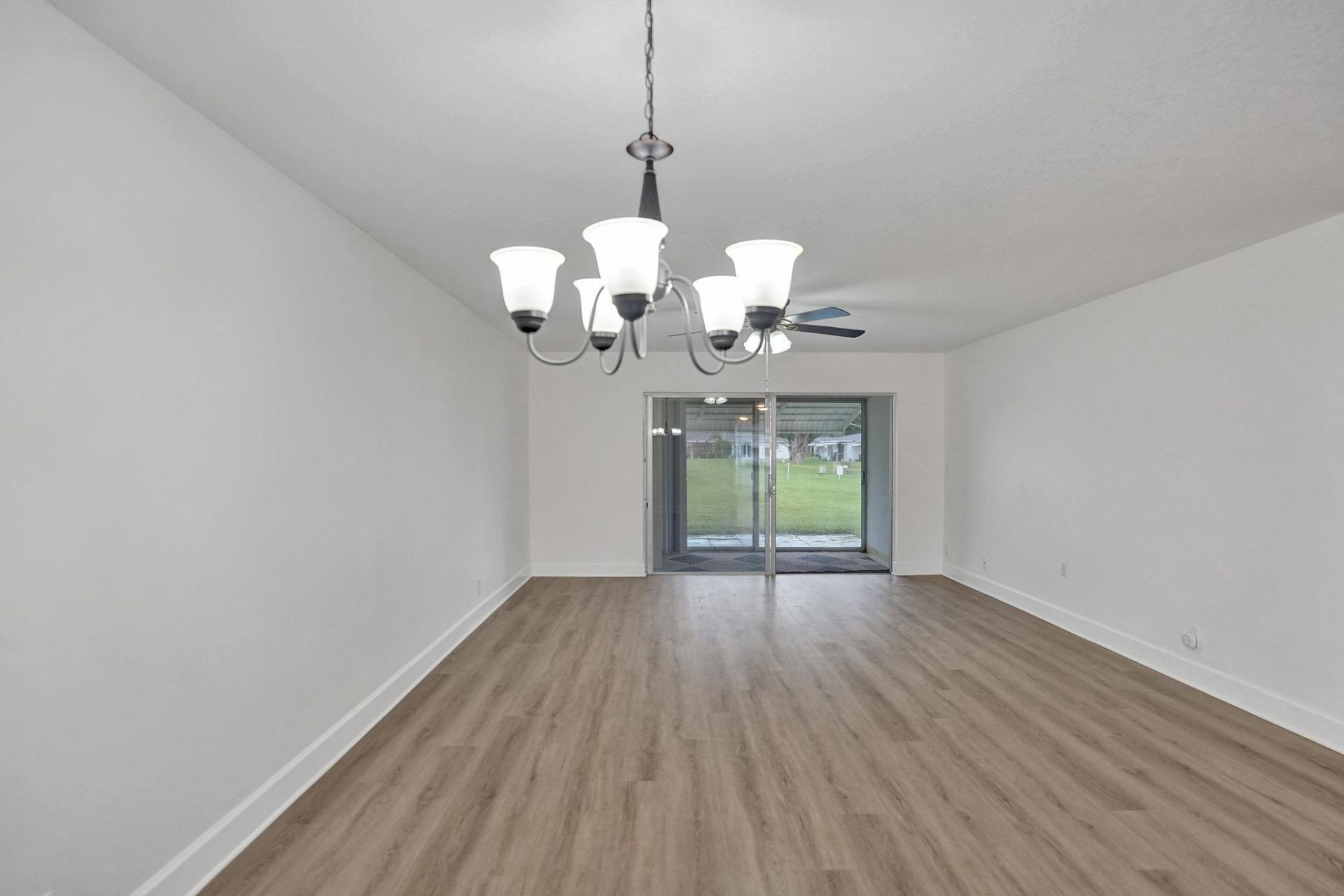 1050 NW 87th Avenue, Unit B141, Plantation, FL 33322 Photo
