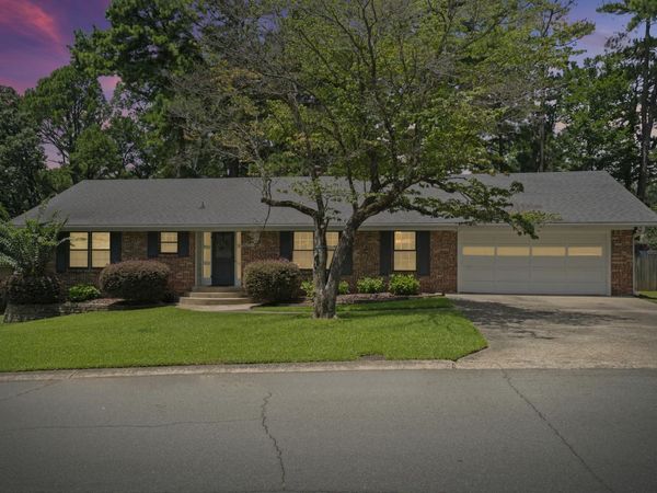 816 Hall Drive, Little Rock, AR 72205