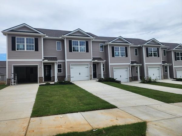 269 Dale Mires Lane, Baxter, TN 38544