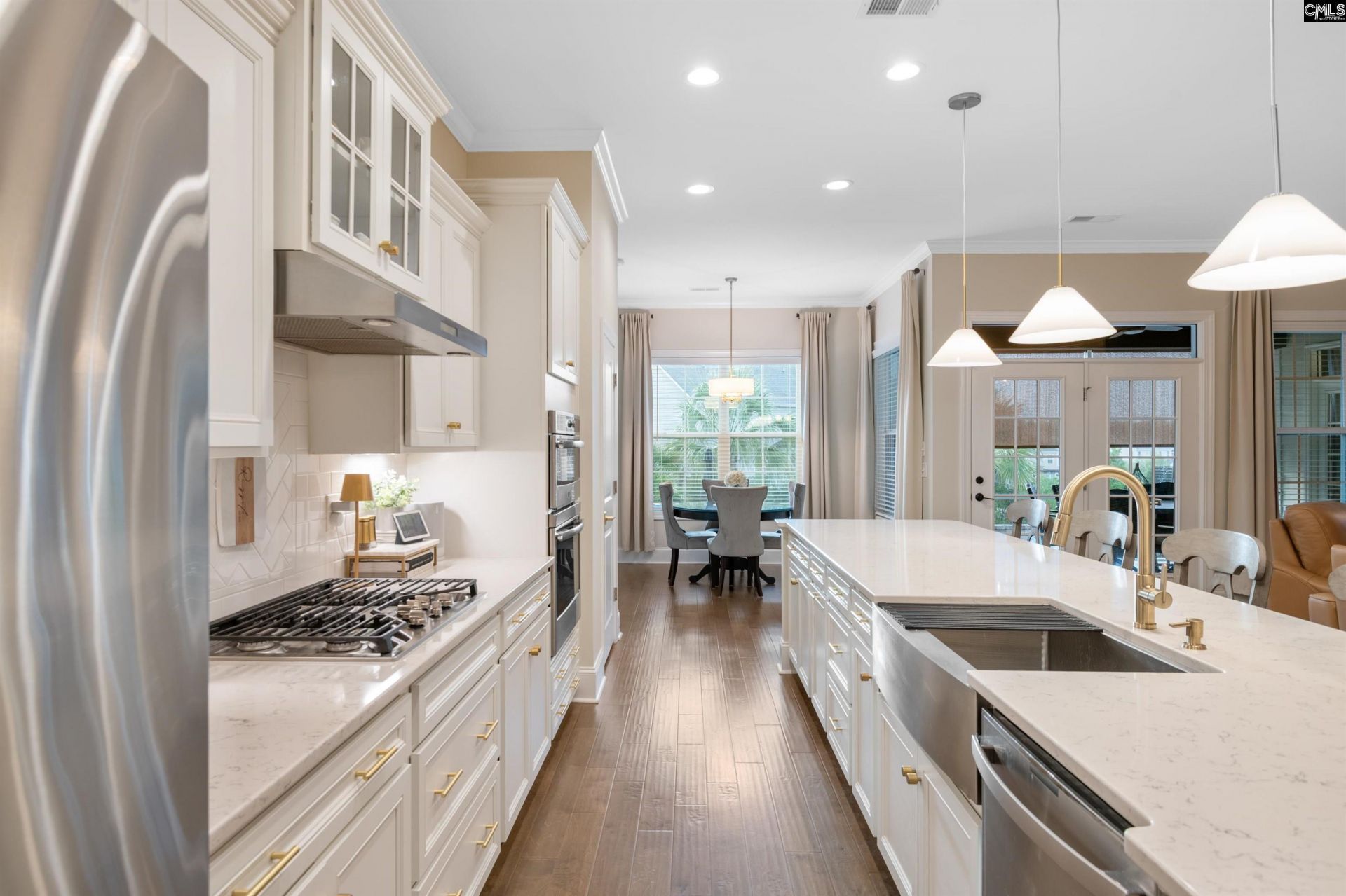 2323 Harvestwood Lane  Photo 9