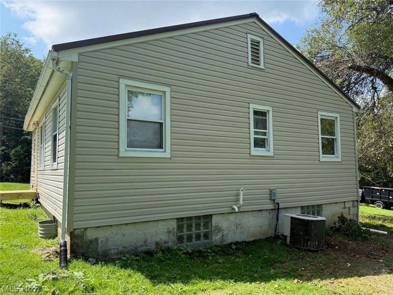 4966 Collins Drive, Newton Falls, OH 44444 Photo 7