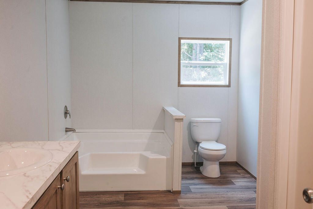 55 Seabrook Center Road Photo 21