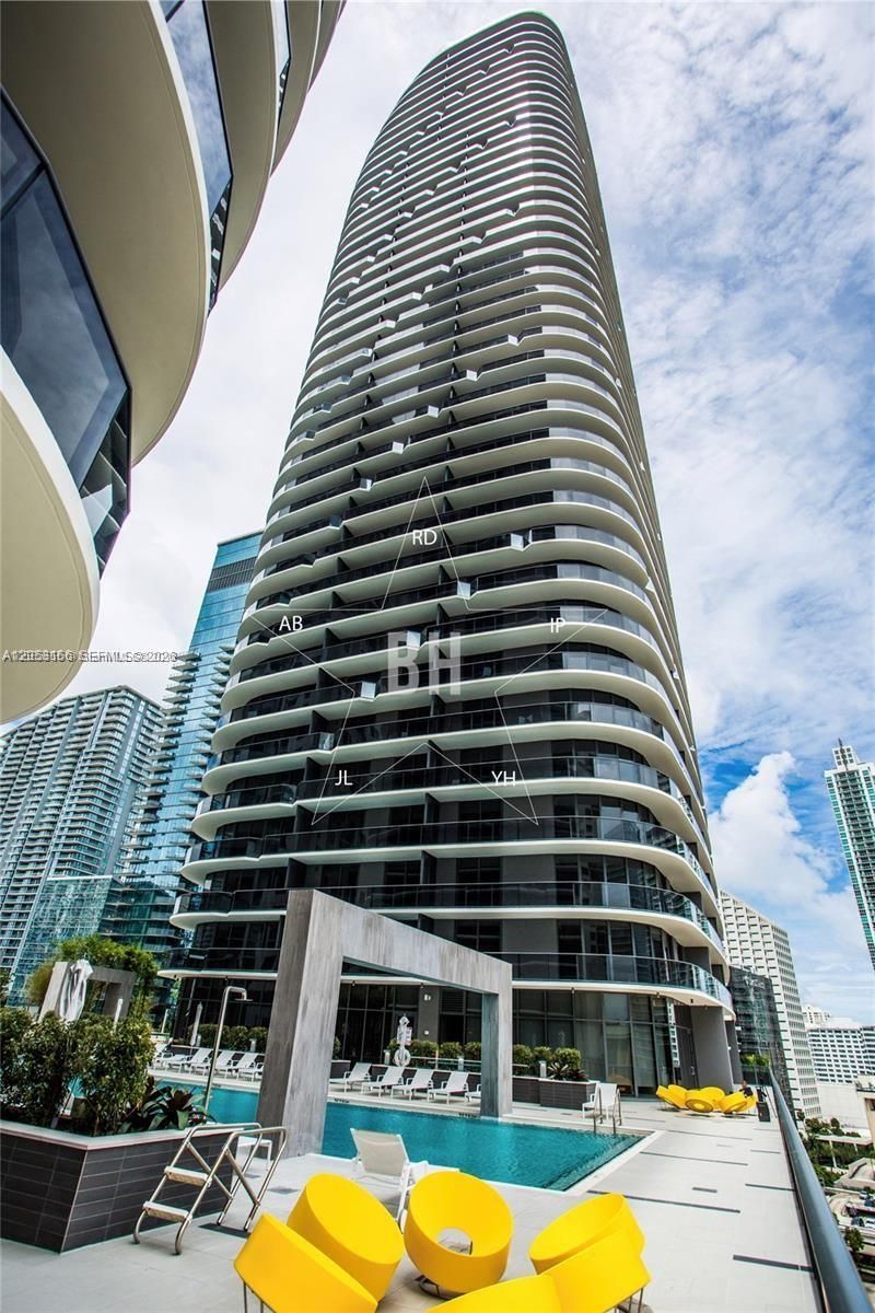 55 SW 9th St, Unit 1104, Miami, FL 33130 Photo