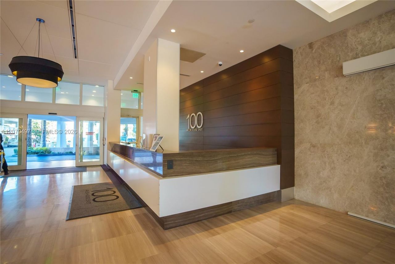 100 Bayview Dr , Unit 1626, Sunny Isles Beach, FL 33160 Photo