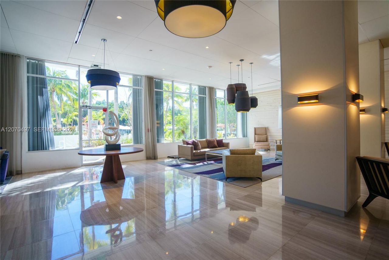 100 Bayview Dr , Unit 1626, Sunny Isles Beach, FL 33160 Photo