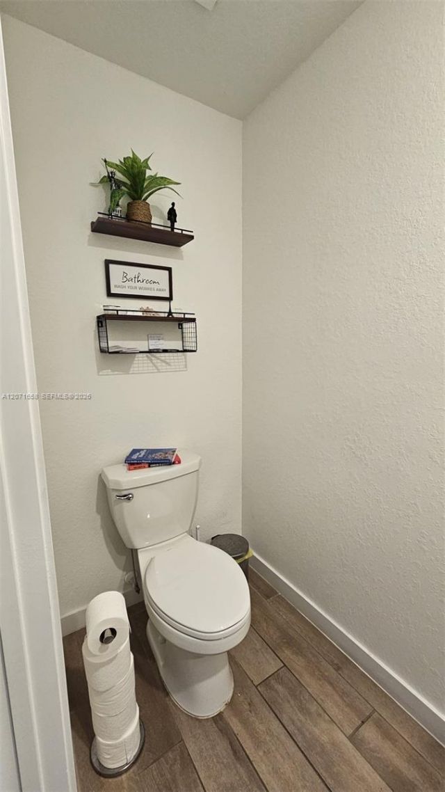 1677 SE 8th Ave , Homestead, FL 33034 Photo