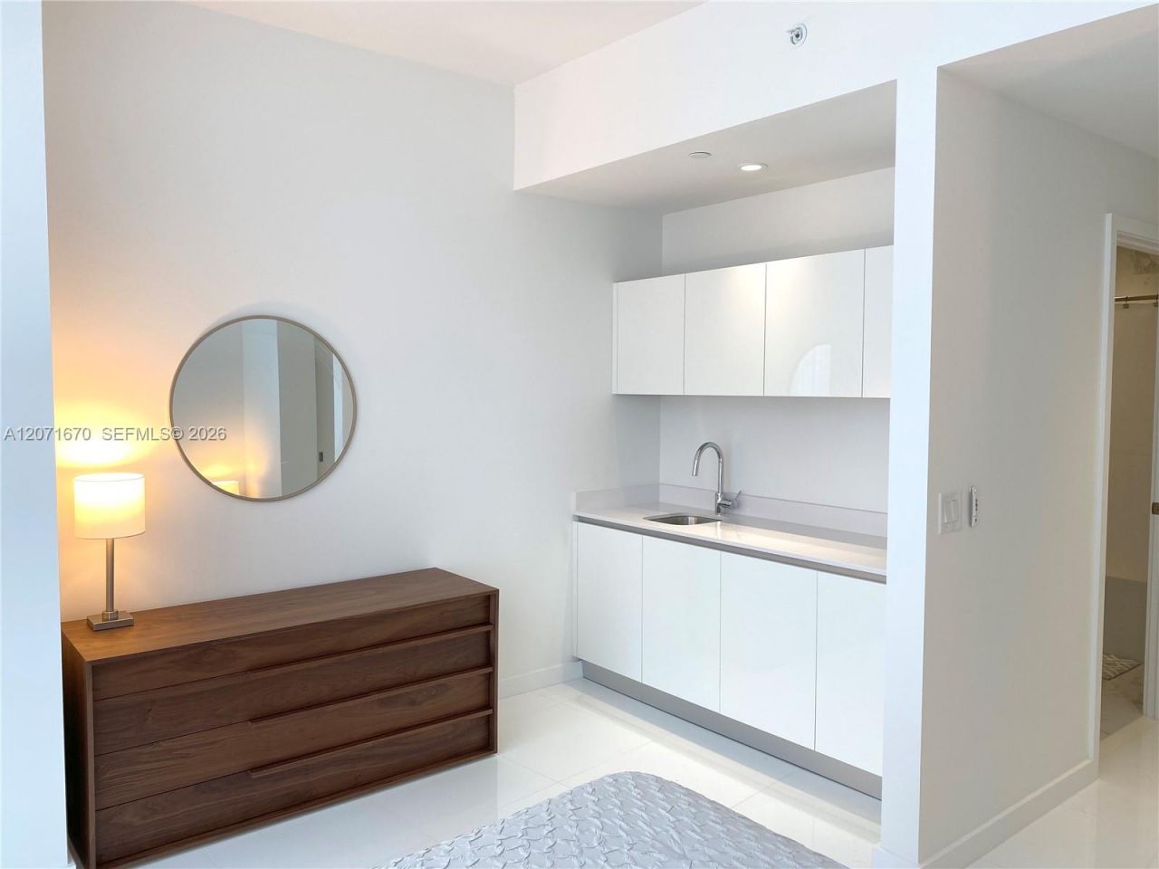 851 NE 1st Ave , Unit 2501, Miami, FL 33132 Photo